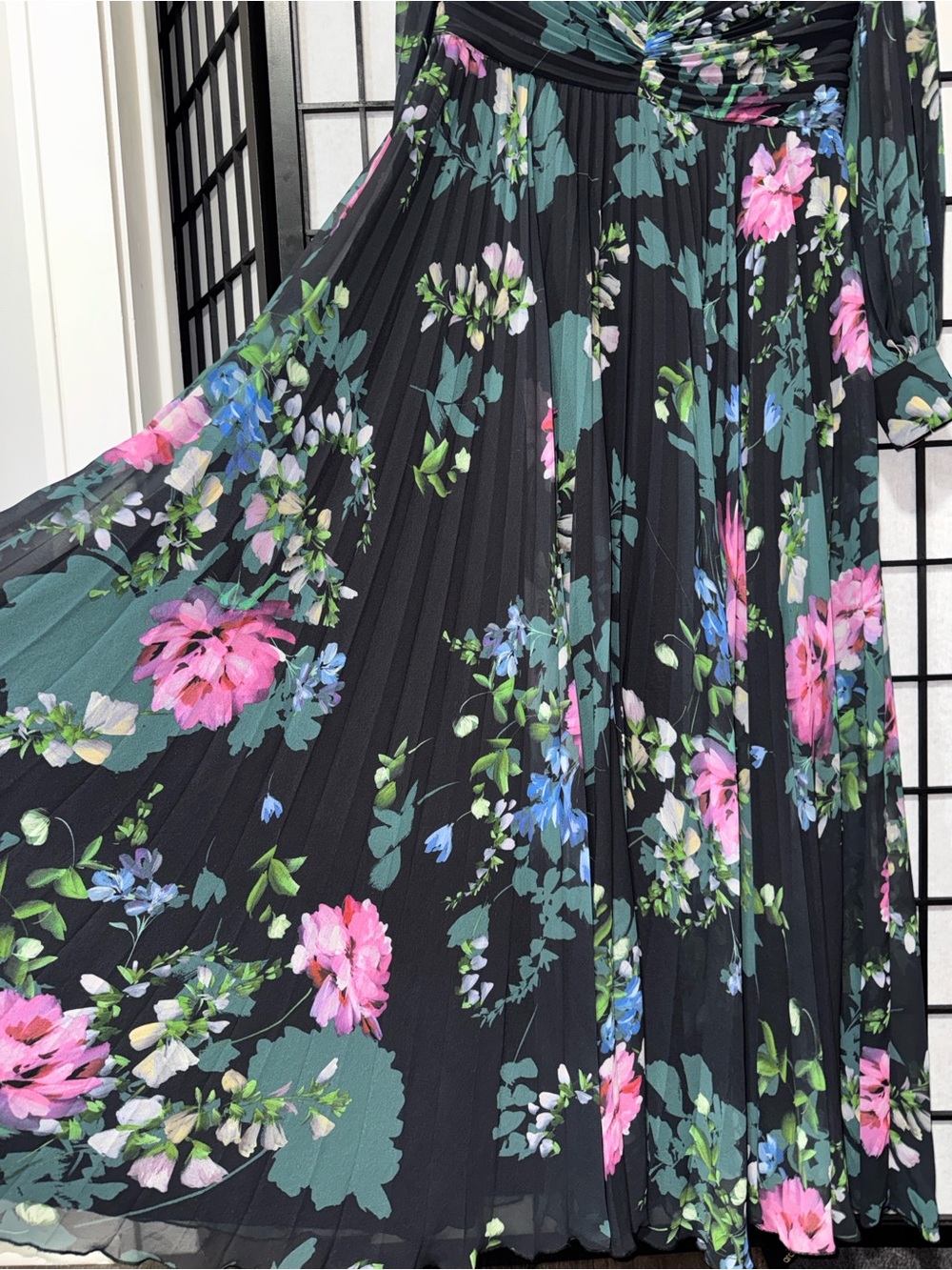 Badgley Mischka pleated floral gown size 14 - Picture 8 of 11